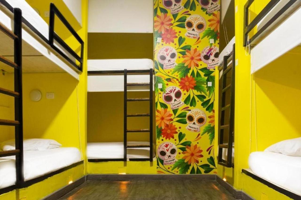 Hostal Seven Nights Cartagena Buitenkant foto
