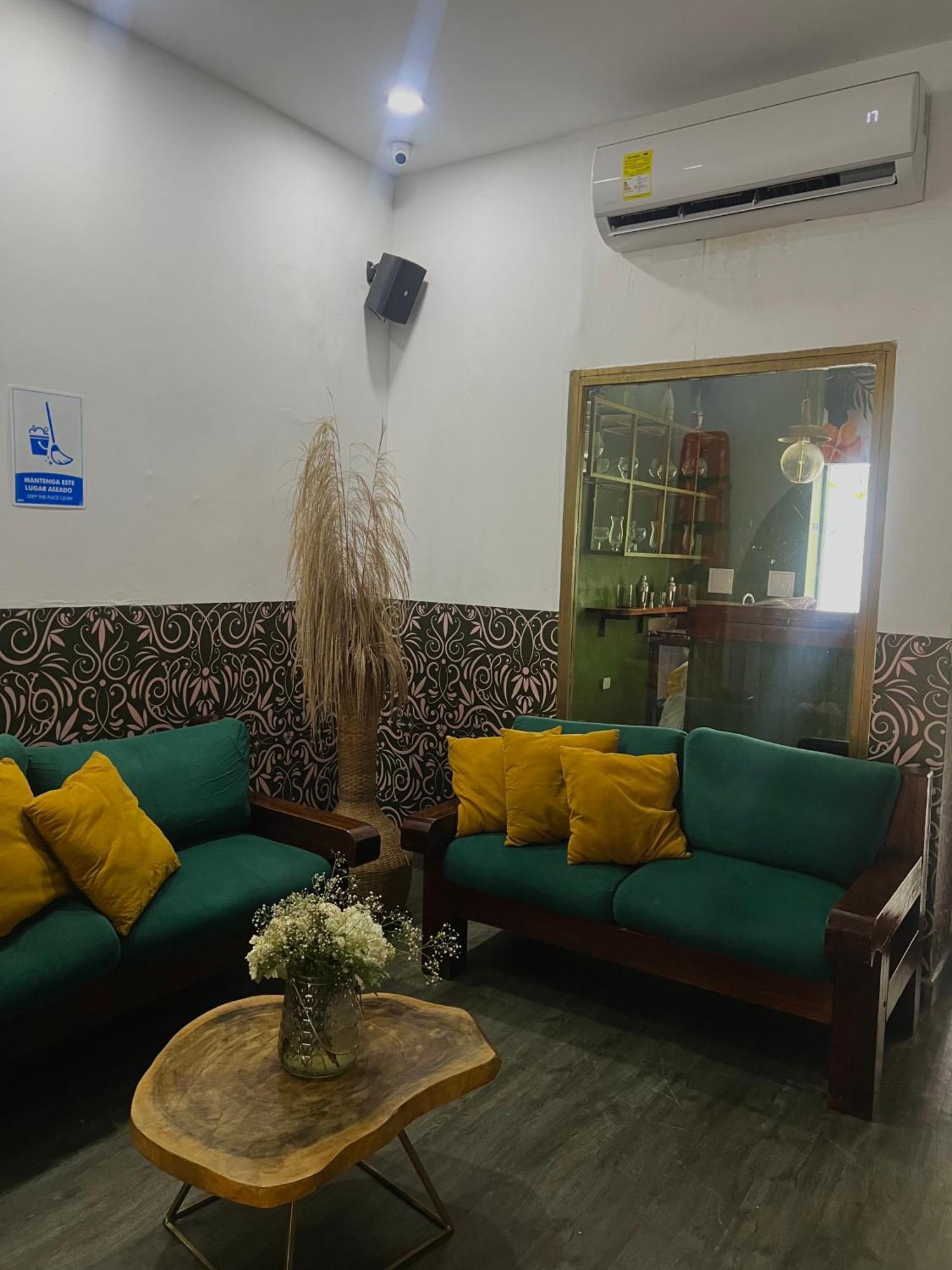Hostal Seven Nights Cartagena Buitenkant foto